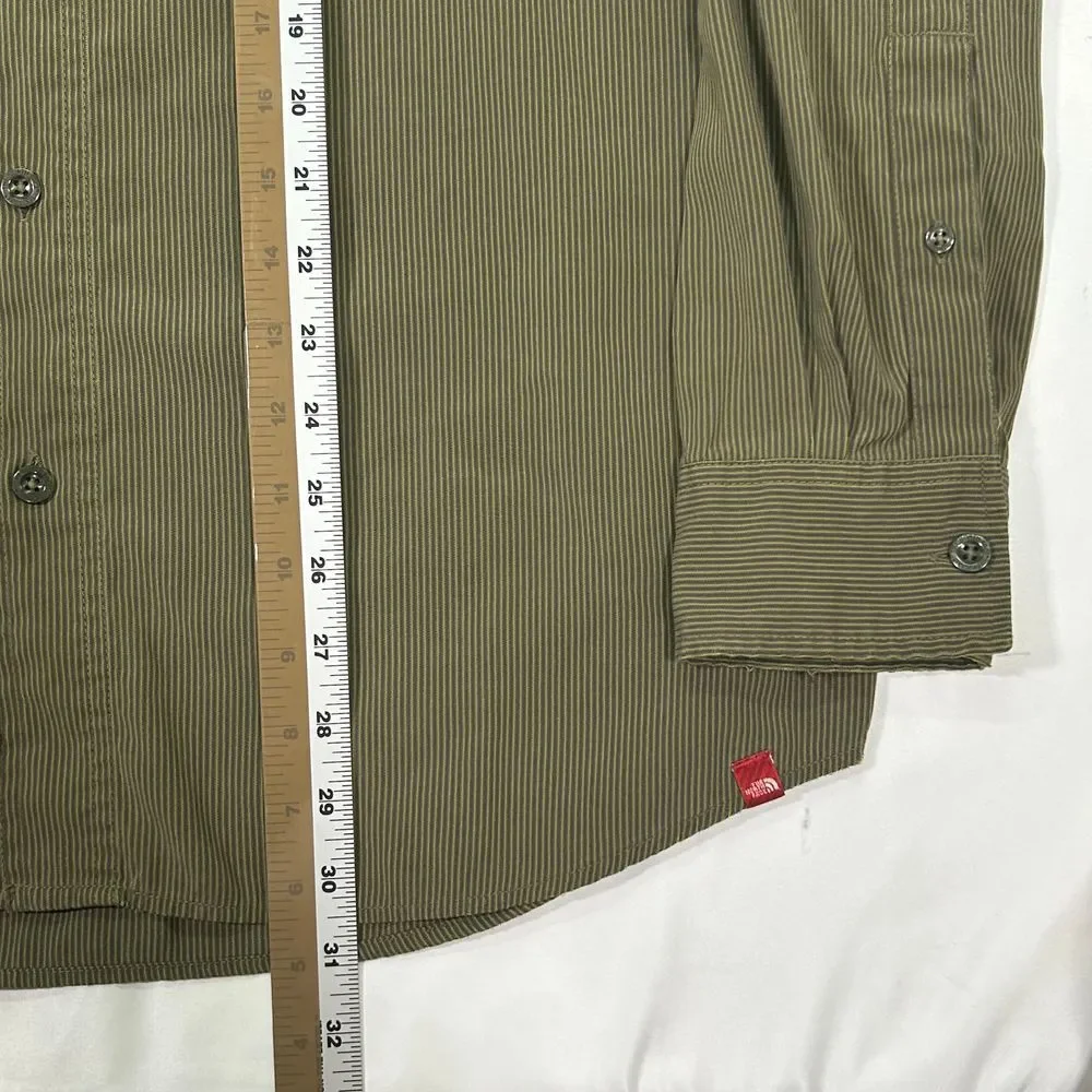 The North Face Distressed Olive Green‎ Button-Down Shirt Long Sleeve Mens Large